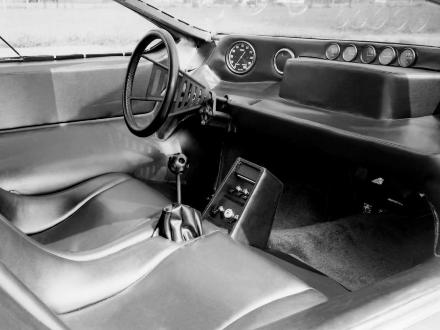Интерьер Alfa Romeo Carabo Concept (750.33.109) 1968 года  (фото 4 из 82)